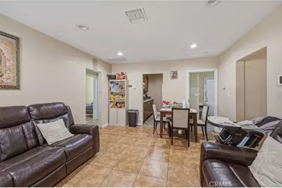6937 Fairfax, San Bernardino, CA 92404 - Photo 5