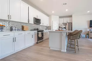 32910 Linecroft Ct, Menifee, CA 92584 - Photo 11