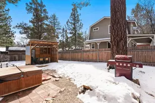 573 Spruce, Sugarloaf, CA 92386 - Photo 23
