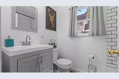 573 Spruce, Sugarloaf, CA 92386 - Photo 17
