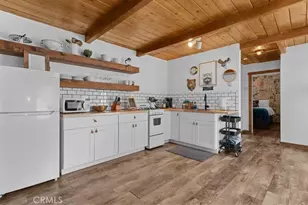 573 Spruce, Sugarloaf, CA 92386 - Photo 13