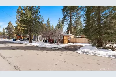 573 Spruce, Sugarloaf, CA 92386 - Photo 31