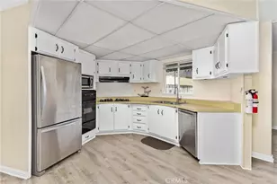 10622 Bryant, Yucaipa, CA 92222 - Photo 9