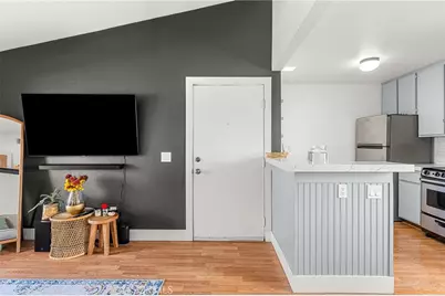 2813 Tuolumne #F, Ontario, CA 91761 - Photo 3