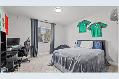 3735 Hilgard, Corona, CA 92882 - Photo 13