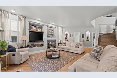 3735 Hilgard, Corona, CA 92882 - Photo 3