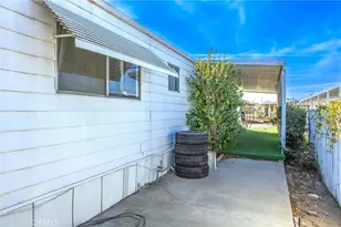 1251 Lugonia, Redlands, CA 92374 - Photo 17