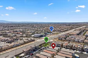 16728 Grapefruit Ln, Fontana, CA 92336 - Photo 3