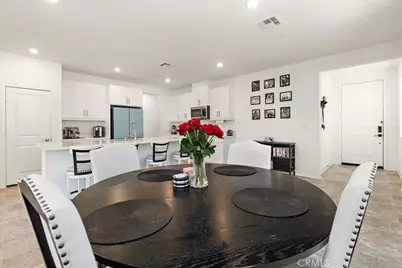 16728 Grapefruit Lane, Fontana, CA 92336 - Photo 13