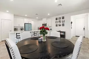 16728 Grapefruit Ln, Fontana, CA 92336 - Photo 13