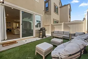 16728 Grapefruit Ln, Fontana, CA 92336 - Photo 21