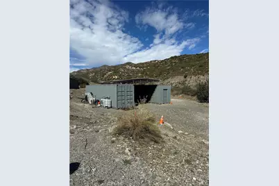 8491 Swarthout Canyon, San Bernardino, CA 92407 - Photo 17