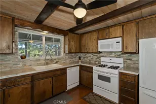 43291 Shasta, Big Bear Lake, CA 92315 - Photo 15