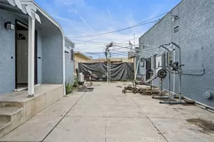 9819 S S Normandie, Los Angeles, CA 90044 - Photo 19