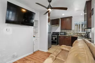 9819 S S. Normandie, Los Angeles, CA 90044 - Photo 11