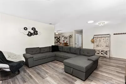 33241 Avenue D, Yucaipa, CA 92399 - Photo 7