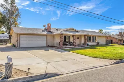 33241 Avenue D, Yucaipa, CA 92399 - Photo 3