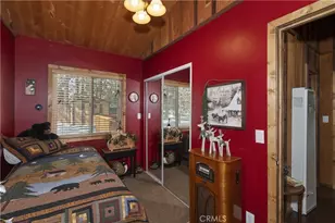 328 Wabash, Sugarloaf, CA 92386 - Photo 19