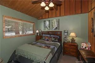 328 Wabash, Sugarloaf, CA 92386 - Photo 15