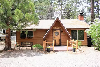 328 Wabash, Sugarloaf, CA 92386 - Photo 1