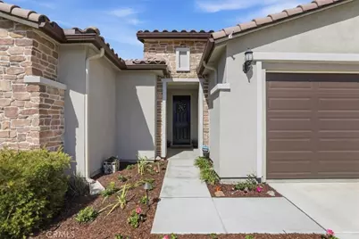 12806 Mendocino Ridge, Riverside, CA 92503 - Photo 5