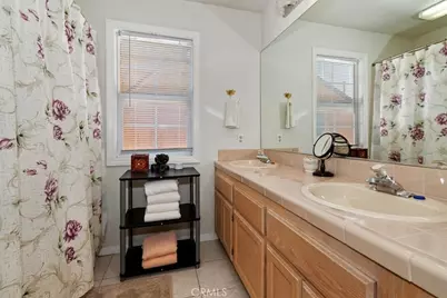 737 E Mountain View, Big Bear City, CA 92314 - Photo 29
