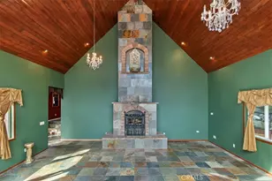 495 Zuger Ct, Crestline, CA 92325 - Photo 7