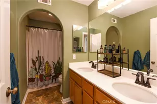 23809 Barberry Pl, Murrieta, CA 92562 - Photo 19