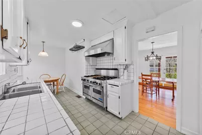 107 Annandale Road, Pasadena, CA 91105 - Photo 15