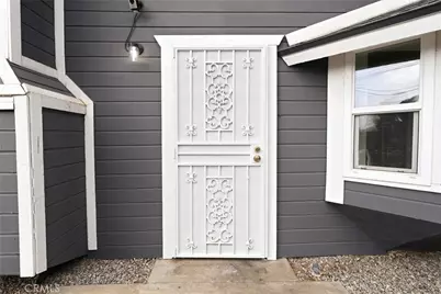 34975 Avenue C, Yucaipa, CA 92399 - Photo 33