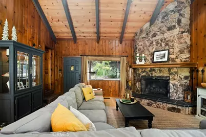 256 N Fairway, Lake Arrowhead, CA 92352 - Photo 9