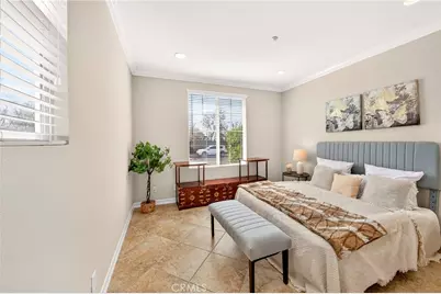 15670 Dobbs Peak Ln, Fontana, CA 92336 - Photo 5