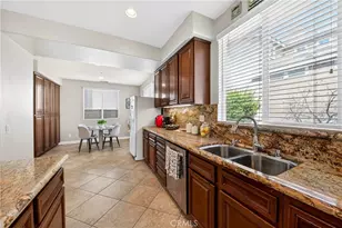 15670 Dobbs Peak Ln, Fontana, CA 92336 - Photo 21