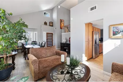 34247 Via Buena, Yucaipa, CA 92399 - Photo 11