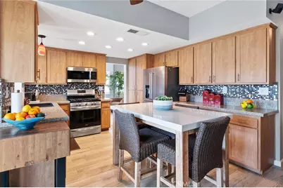 34247 Via Buena, Yucaipa, CA 92399 - Photo 13