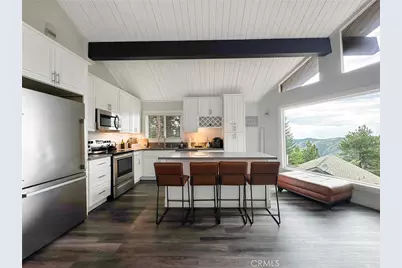 30904 Live Oak Drive, Running Springs, CA 92382 - Photo 3