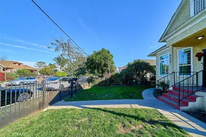 800 E 27th, Los Angeles, CA 90011 - Photo 37