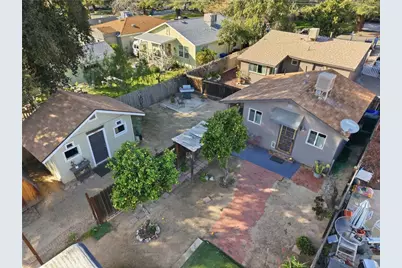 35263 Beech, Yucaipa, CA 92399 - Photo 9