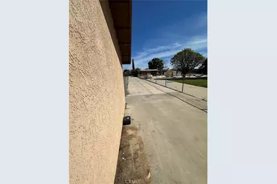 6080 Lucretia, Jurupa Valley, CA 91752 - Photo 31