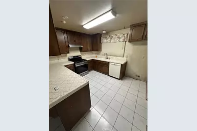 6080 Lucretia, Jurupa Valley, CA 91752 - Photo 9