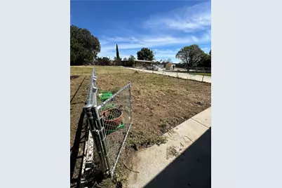 6080 Lucretia, Jurupa Valley, CA 91752 - Photo 45