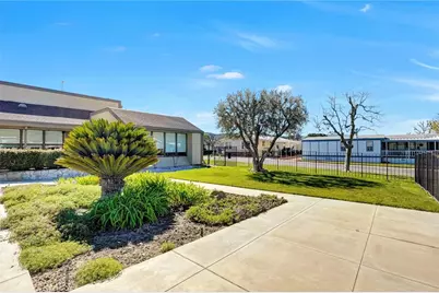 21302 21302 Blue Curl Way, Canyon Country, CA 91351 - Photo 39