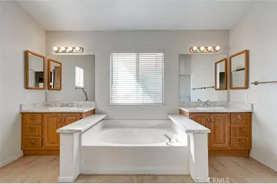 21302 21302 Blue Curl Way, Canyon Country, CA 91351 - Photo 27