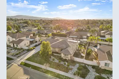 1575 N Grove, Redlands, CA 92374 - Photo 5