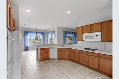 19420 Verbena Street, Apple Valley, CA 92308 - Photo 15