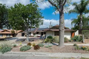 22688 La Paix St, Grand Terrace, CA 92313 - Photo 25