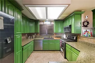 11970 Walnut St, Bloomington, CA 92316 - Photo 19