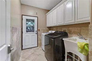 11970 Walnut St, Bloomington, CA 92316 - Photo 9