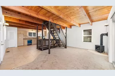 33283 Holcomb Creek, Green Valley Lake, CA 92341 - Photo 3