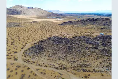 9 Laguna Seca, Apple Valley, CA 92307 - Photo 7